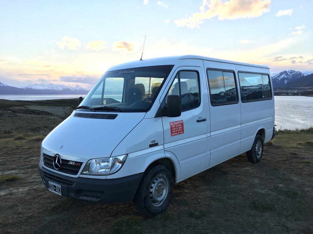 ushuaia airport transfer